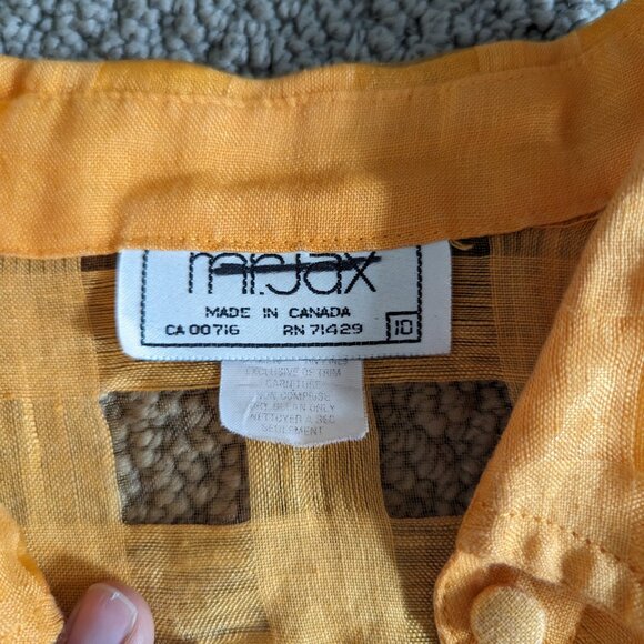 Vintage orange linen blouse / shirt, perfect for fall, made in Canada - Picture 9 of 10